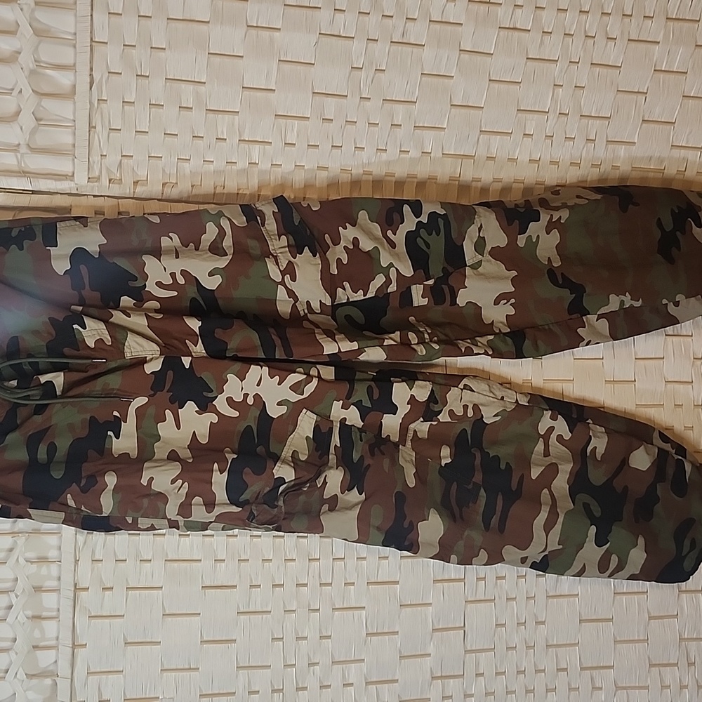 Women's Camouflage Joggers